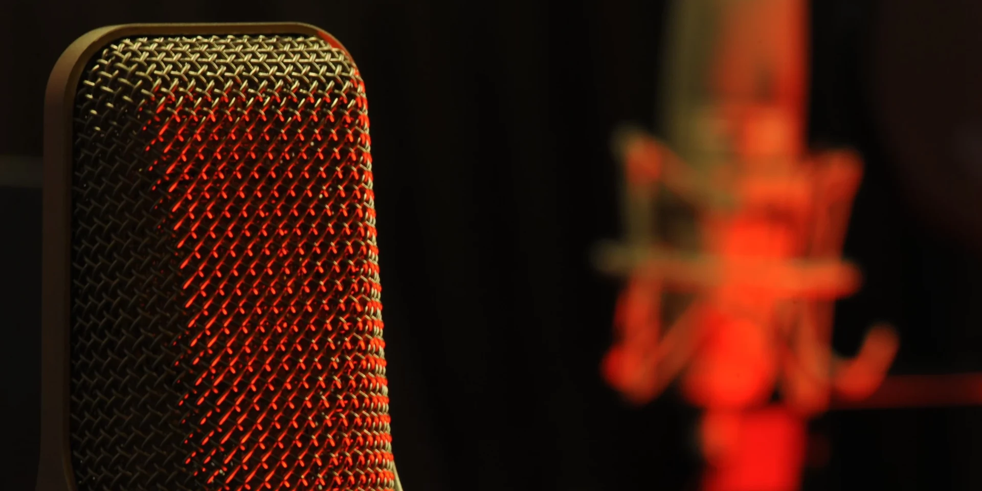 Sala Colmeia -Booth compacto de 4m² para overdubs na LXPRO