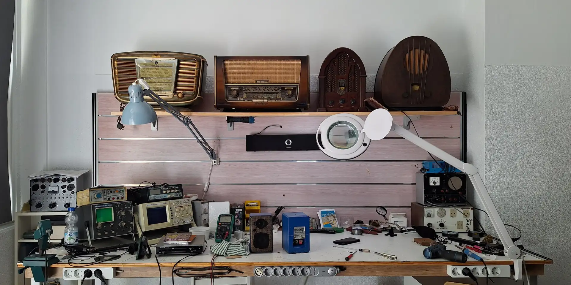 Bancada de reparação de instrumentos na LXPRO